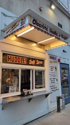 Huddle Soft Serve by null