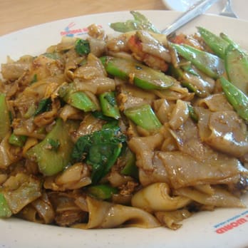 Noodle World - Pad see ew - Chinese Near Me - Alhambra, California Noodle World - Pad see ew - Chinese Near Me - Alhambra, California