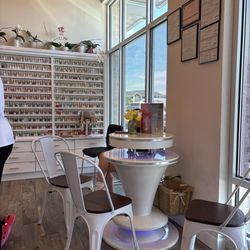 City Nail Spa - Entrance & color wall
