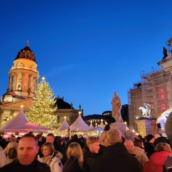 Gendarmenmarkt - Landmarks & Historical Buildings Near Me - Berlin, BE