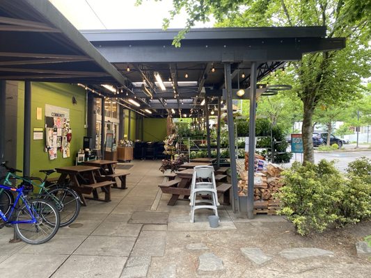 New Seasons Market - Sellwood by null