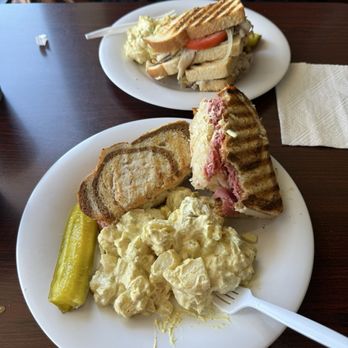 4 Corners Cafe - Reuben and yummy potato salad. - Coffee & Tea Near Me - Ooltewah, Tennessee 4 Corners Cafe - Reuben and yummy potato salad. - Coffee & Tea Near Me - Ooltewah, Tennessee