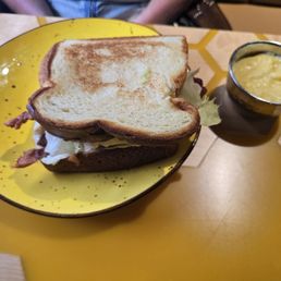 Breakfast BLT