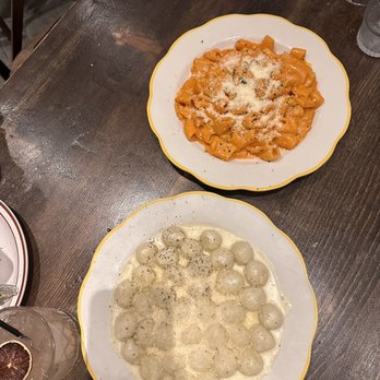 Trattoria Da Sofia - Cacio e Pepe, Rigatoni Vodka (bomb) - Italian Near Me - San Diego, California Trattoria Da Sofia - Cacio e Pepe, Rigatoni Vodka (bomb) - Italian Near Me - San Diego, California