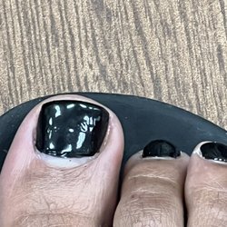 P & C Nails - Horrible pedicure