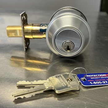 Protection Plus - Budget-friendly Medeco M4 Grade 2 deadbolt - Security Systems Near Me - Toronto, Ontario Protection Plus - Budget-friendly Medeco M4 Grade 2 deadbolt - Security Systems Near Me - Toronto, Ontario