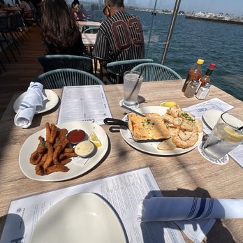 Brigantine - Portside Pier - Calamari and shrimp and crab fondue with bread - Seafood Near Me - San Diego, California