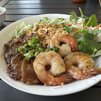 Lequy - 55. Grilled Shrimp & BBQ Pork Vermicelli / Bún Thịt Nướng Tôm Ương - Vietnamese Near Me - Palo Alto, California Lequy - 55. Grilled Shrimp & BBQ Pork Vermicelli / Bún Thịt Nướng Tôm Ương - Vietnamese Near Me - Palo Alto, California