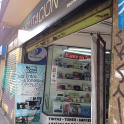 Computación - Local con productos informáticos en calle San Martín