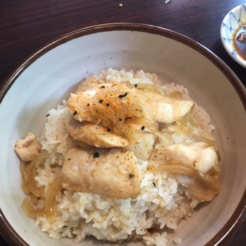 Sushi Ichi - a bowl of rice with chicken and vegetables - Sushi Bars Near Me - Parksville, British Columbia Sushi Ichi - a bowl of rice with chicken and vegetables - Sushi Bars Near Me - Parksville, British Columbia
