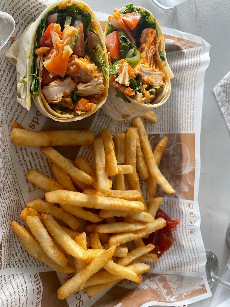 Hoplite Irish Pub and Restaurant Image