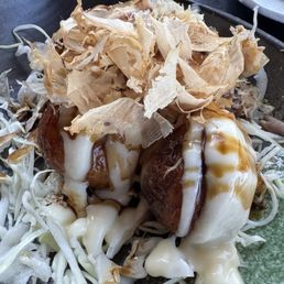 Takoyaki (4 Pieces) - happy hour Takoyaki (4 Pieces) - happy hour