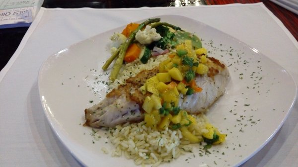 Photo of Redwood Luxe Bar and Grill - Olympia Fields, IL, US.