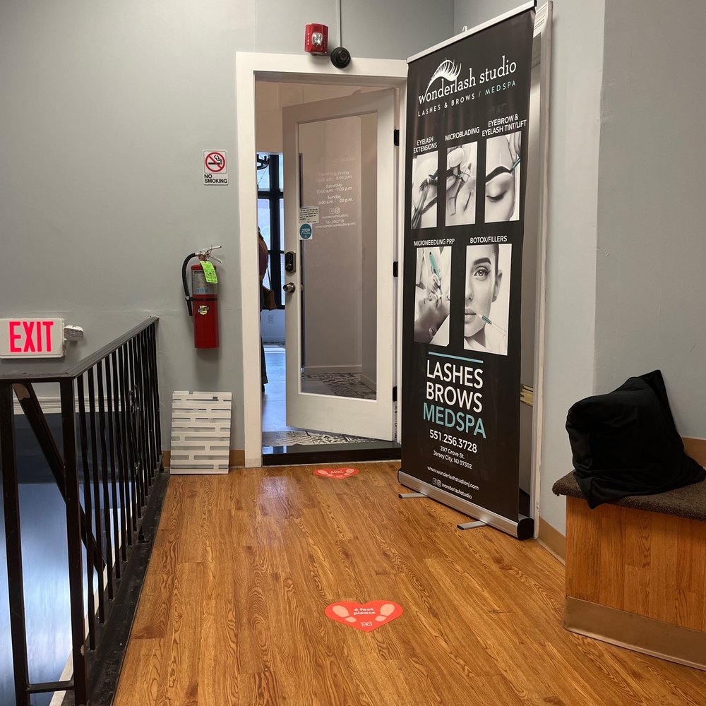 Wonderlash Studio - Waiting area - Eyelash Service Near Me - Jersey City, New Jersey Wonderlash Studio - Waiting area - Eyelash Service Near Me - Jersey City, New Jersey