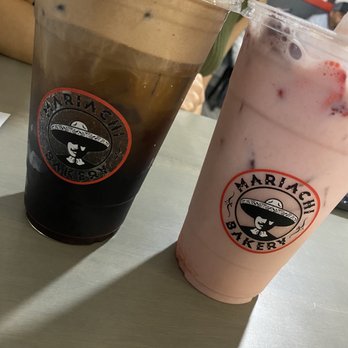 Mariachi Bakery - Abuelita cold brew  Strawberries - Bakeries Near Me - Norwalk, California