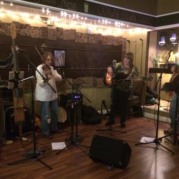 Brown Mountain Bottleworks - Live bluegrass, Blue Ridge Mountain -style! - Pubs Near Me - Morganton, North Carolina