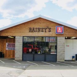 Rainey's Corner Market - Store front