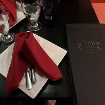 La Bella Vita - Italian Near Me - New York, New York