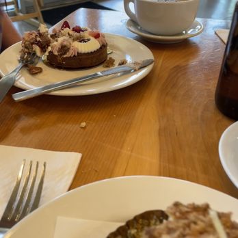 Bakery Lorraine - Fruit tart - Breakfast & Brunch Near Me - San Antonio, Texas Bakery Lorraine - Fruit tart - Breakfast & Brunch Near Me - San Antonio, Texas