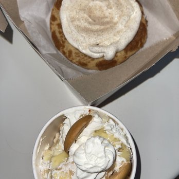 Peach Cobbler Factory - Caramel Apple Cobbler - Desserts Near Me - Pembroke Pines, Florida
