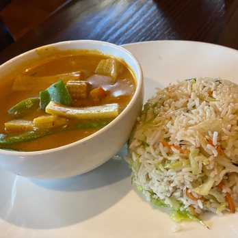 Inchin's Bamboo Garden - Vegetable Thai Yellow Curry - Indian Near Me - Plano, Texas Inchin's Bamboo Garden - Vegetable Thai Yellow Curry - Indian Near Me - Plano, Texas