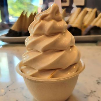 Bmore Licks - Amaretto soft serve ice cream in a cup. - Ice Cream & Frozen Yogurt Near Me - Baltimore, Maryland