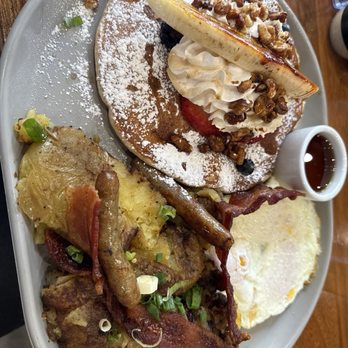 Gina's Kitchen +Catering - Food was unbelievably delicious and beautiful presentation. Marcos our waiter was so great and just made the experience. - Breakfast & Brunch Near Me - Rancho Cucamonga, California