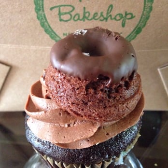Tori's Bakeshop - Chocolate and more - Bakeries Near Me - Toronto, Ontario