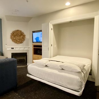 WorldMark Windsor - 04.02.21 Murphy bed - Hotels Near Me - Windsor, California