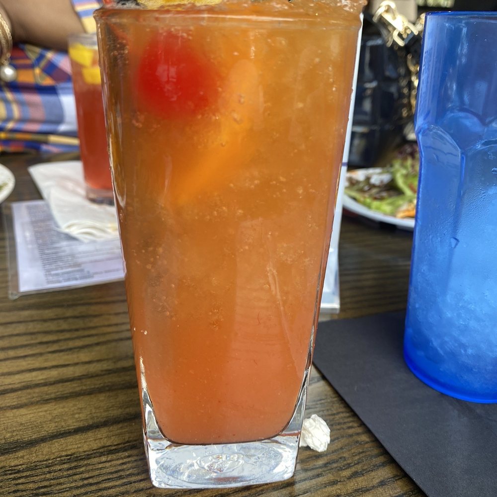 Nouveau Bar & Grill - Jonesboro - Rum punch - Bars Near Me - Jonesboro, Georgia Nouveau Bar & Grill - Jonesboro - Rum punch - Bars Near Me - Jonesboro, Georgia