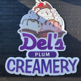 Del’s Plum Creamery - a sign for del's plum creamery - Desserts Near Me - Plum, Pennsylvania
