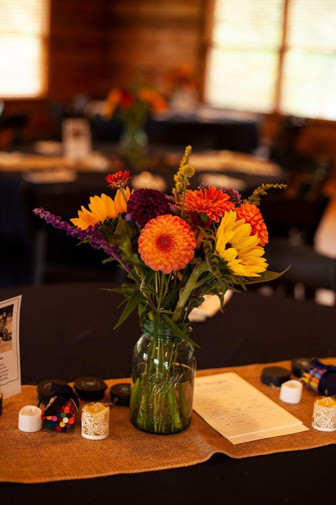 BEE HAVEN FLOWER FARM 403 Rams Horn Ct, Sykesville, Maryland Floral