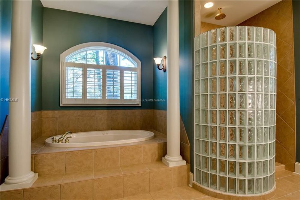 INNOVATIVE CONSTRUCTION AND RENOVATIONS Updated June 2024 50 Photos