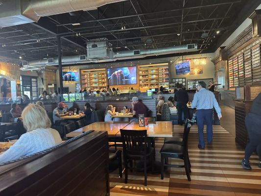 BJ's Restaurant & Brewhouse by null