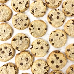 Sugar Spoon Bake Shop - Chocolate chip cookies