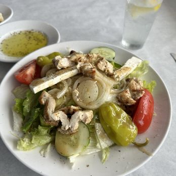 Hellas Restaurant - Greek salad with chicken - Bakeries Near Me - Tarpon Springs, Florida Hellas Restaurant - Greek salad with chicken - Bakeries Near Me - Tarpon Springs, Florida