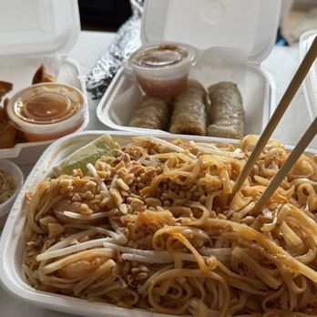 Zaab Thai - Thai Near Me - Lapeer, Michigan Zaab Thai - Thai Near Me - Lapeer, Michigan