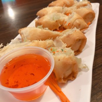 Sizzling Thai Kitchen - A4. 5 Veggie Egg Roll - Thai Near Me - Downey, California