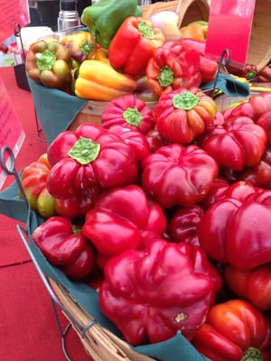 Placergrown Farmers' Market, Fountains at Roseville by null