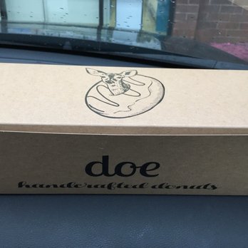 Doe Donuts - Donut box - Donuts Near Me - Portland, Oregon Doe Donuts - Donut box - Donuts Near Me - Portland, Oregon