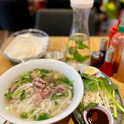 Phô Saint-Georges - Pho