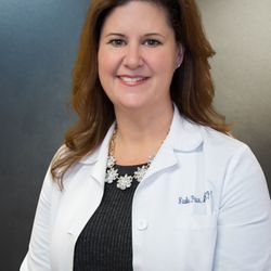 Leesburg Sterling Family Practice - Nicole Price, CFNP
