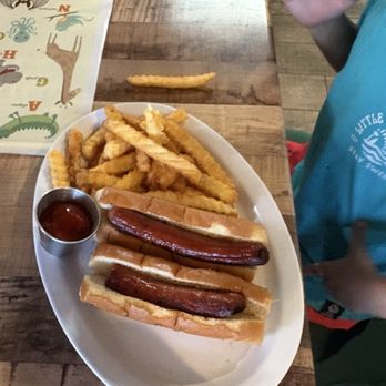 Chowder Heads - Kids hotdog - Seafood Near Me - Jupiter, Florida