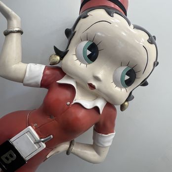 Frisco's Carhops - Betty - American Near Me - Whittier, California