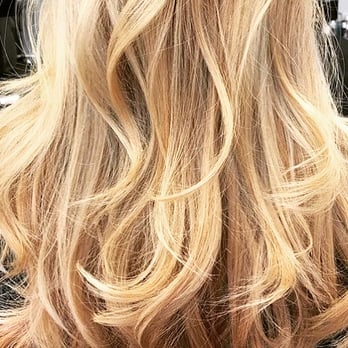 Styled By Sarah - Nothing like a gorgeous buttery blonde - Hair Stylists Near Me - Woodland Hills, California Styled By Sarah - Nothing like a gorgeous buttery blonde - Hair Stylists Near Me - Woodland Hills, California