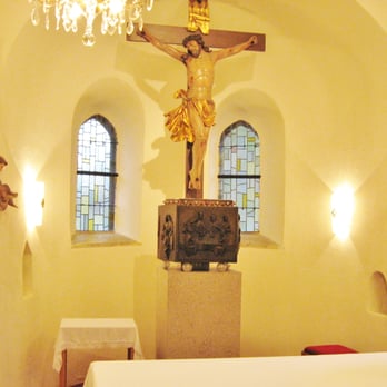 Kirche St. Laurentius - Religious Organizations Near Me - Absdorf, 3