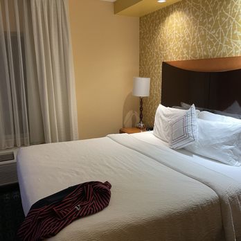 Fairfield Inn & Suites Kennett Square Brandywine Valley - King suite - Hotels Near Me - Kennett Square, Pennsylvania Fairfield Inn & Suites Kennett Square Brandywine Valley - King suite - Hotels Near Me - Kennett Square, Pennsylvania