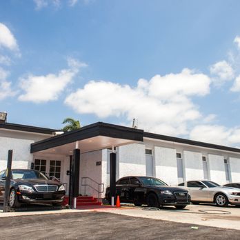 Hollywood Motor Sales - Used Car Dealers Near Me - Hollywood, Florida Hollywood Motor Sales - Used Car Dealers Near Me - Hollywood, Florida