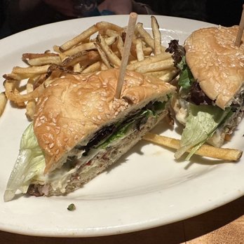 The White Chocolate Grill - Quinoa Veggie Burger with bad fries - American Near Me - Lone Tree, Colorado