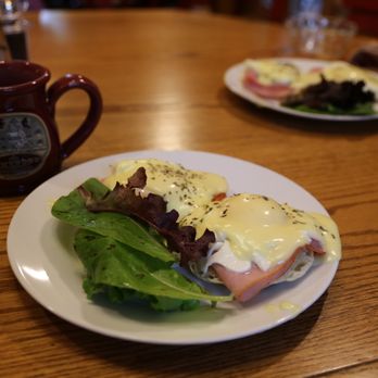 Bentwood Inn - Bed & Breakfast Near Me - Wilson, Wyoming